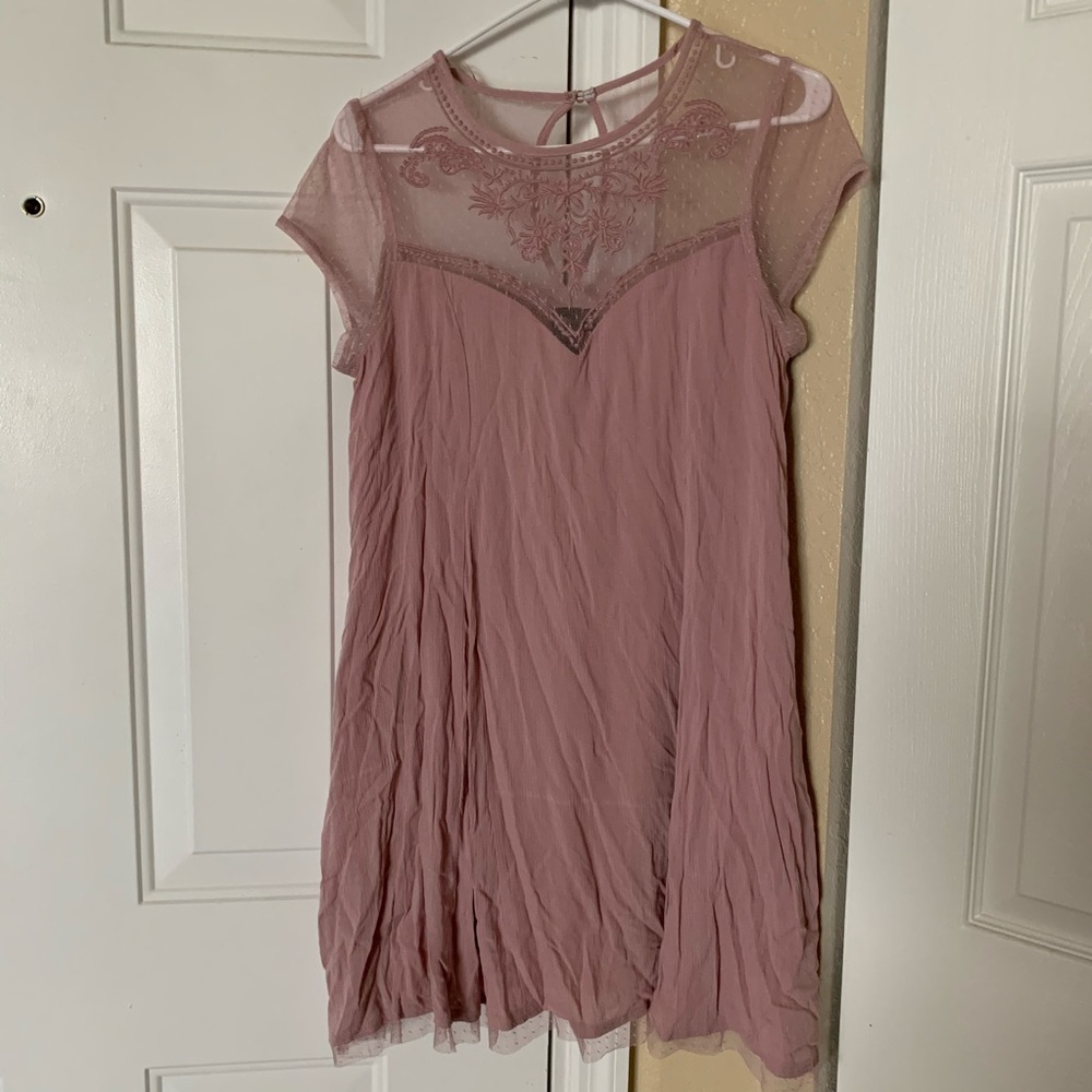 Francesca’s Boutique Size M Blush Pink Lace Dress